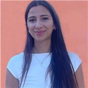 Graduada en educación primaria, con más de 4 años de experiencia dando clases particulares